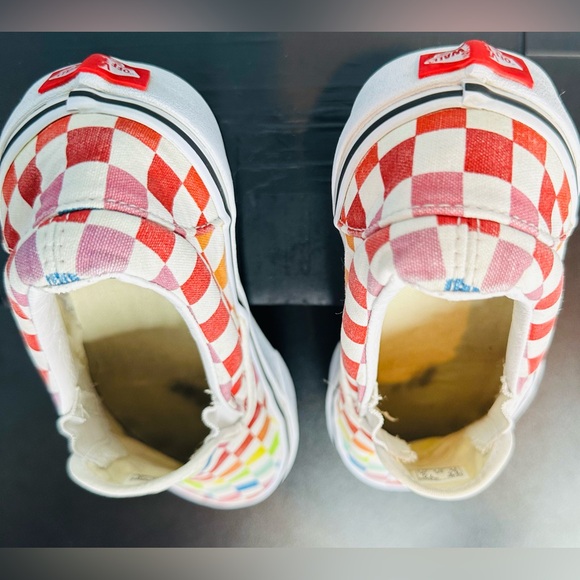 Checkered Slip On Vans - Picture 7 of 12